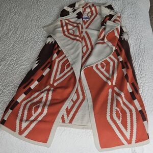 Geometric Patterned Vest